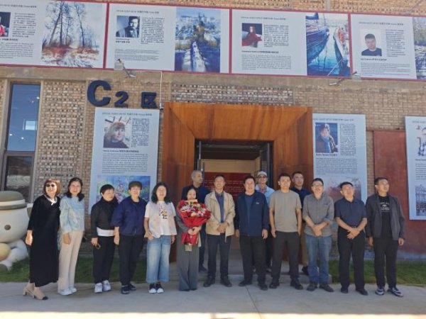 N配资 乡村艺脉，艺园新生：鹿苑国际艺术园首展油画启幕城乡对话
